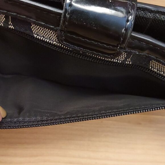 Coach Black and Cream Wallet - Picture 3 of 10